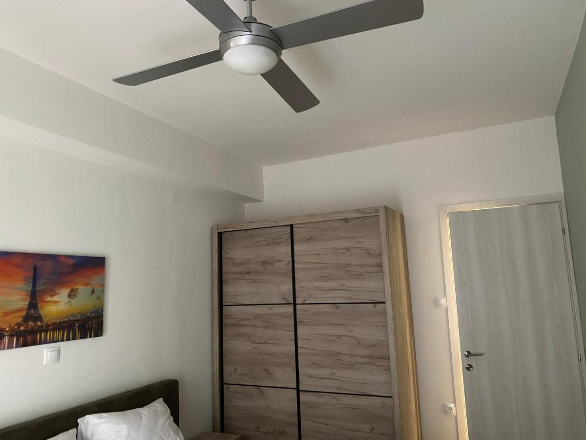 Great Alexander Street, Larisa Apartment Exterior foto